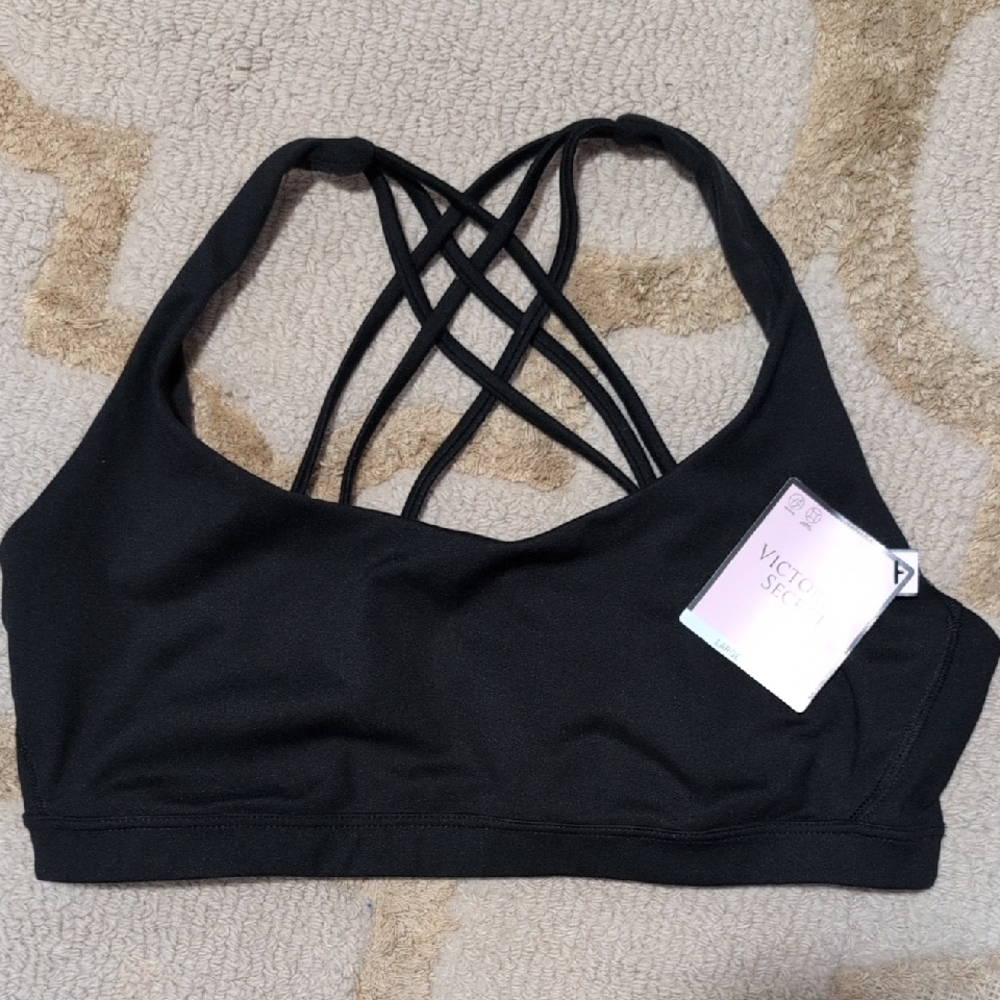 New Vctoria's Secret Black Crisscross Strappy Sports Bra NWT Large